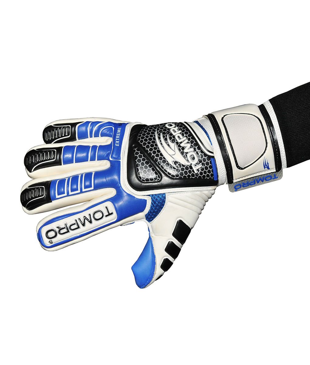 Extreme Grip Negative Cut Goalkeeper Gloves Giga Grip
