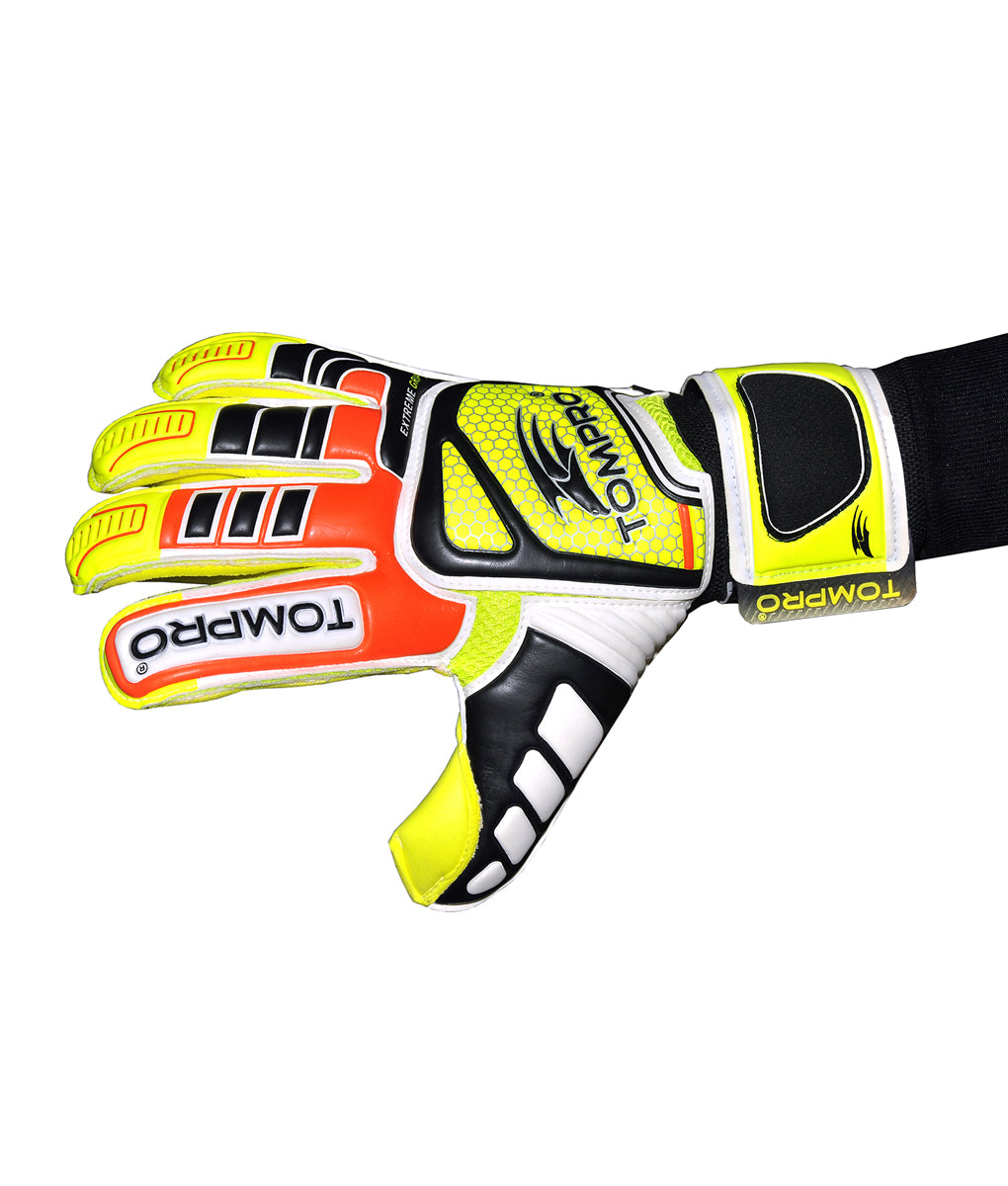 Extreme Grip Roll Finger Goalkeeper Gloves Giga Grip