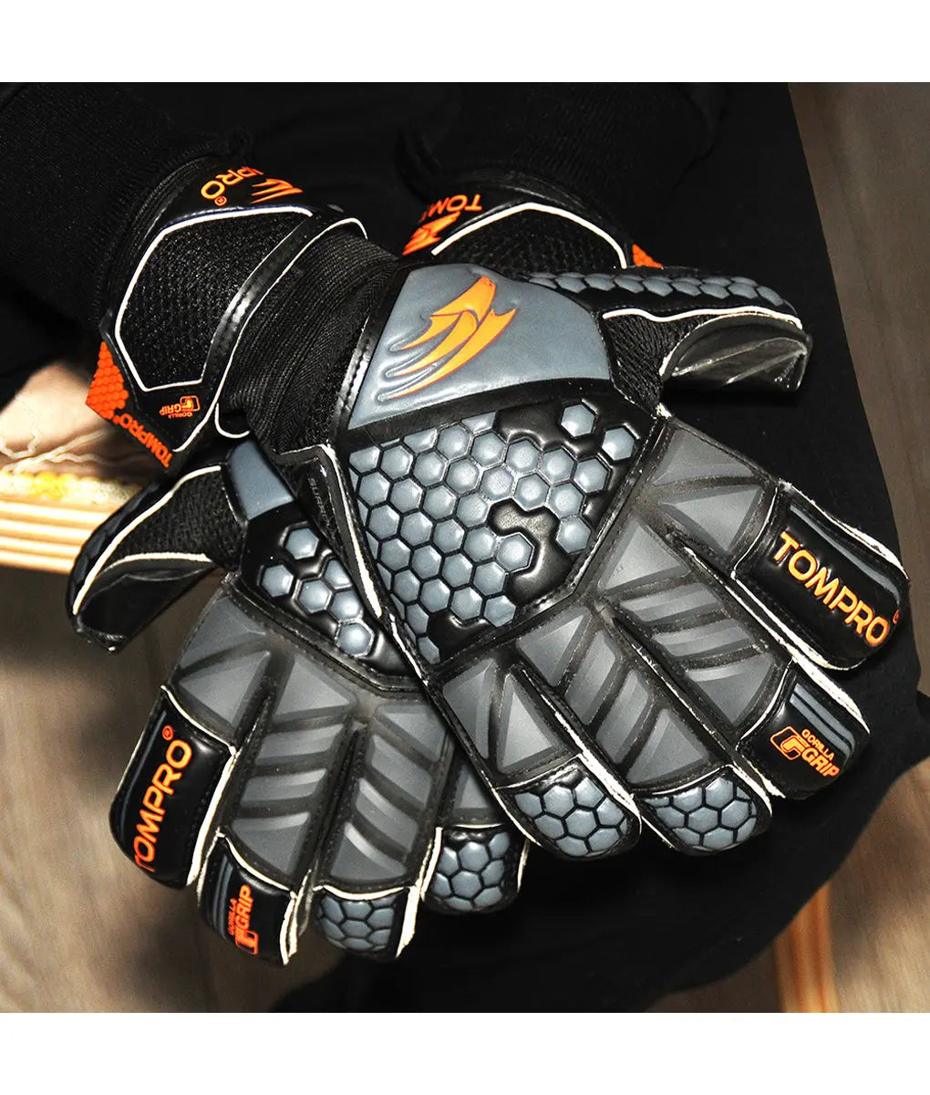 Gorilla Grip Contact Plus Roll Finger Fingersave Goalkeeper Gloves TOMPRO